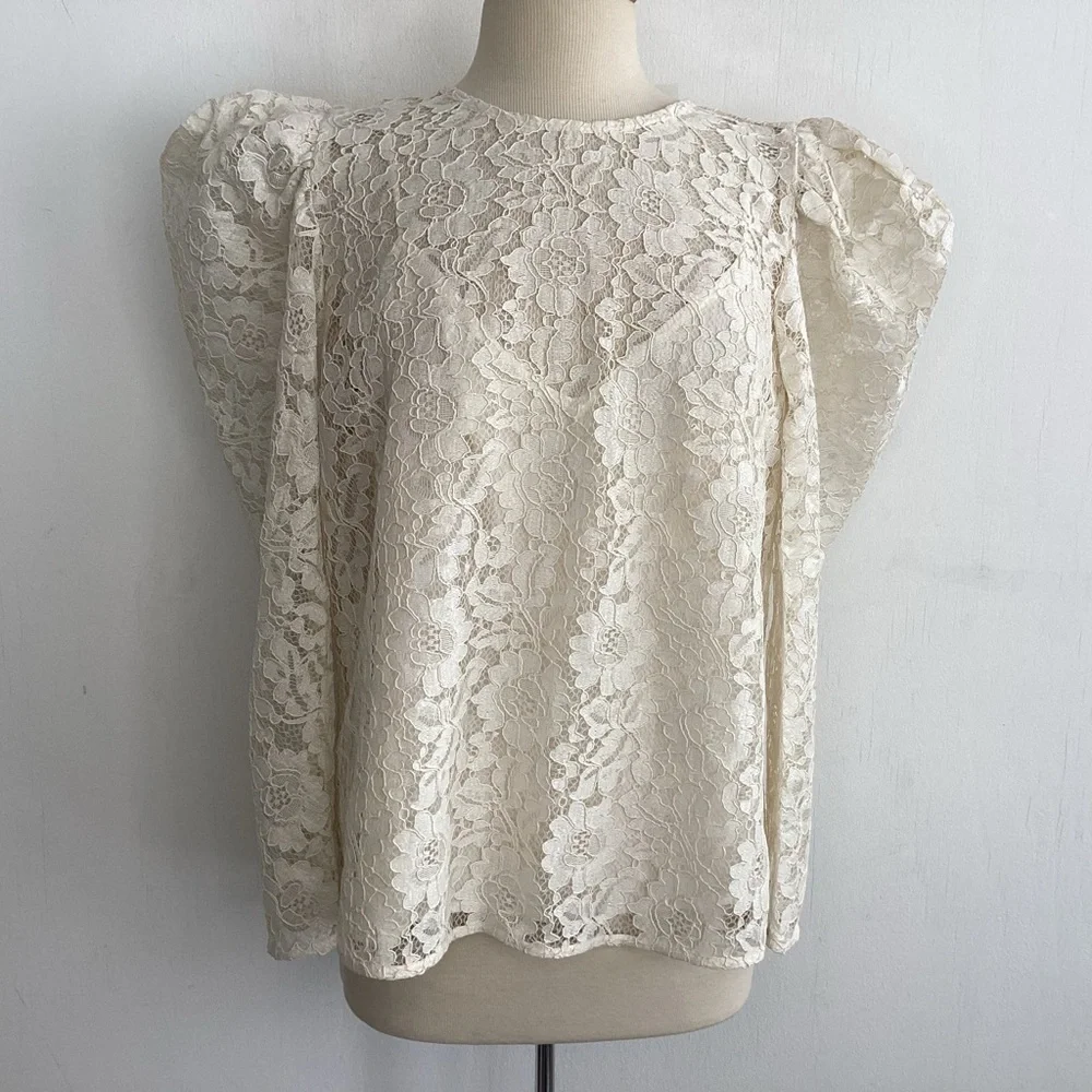 Express ivory lace whimsygoth, Victoriana, cottagecore puff sleeve blouse  M NWT - Picture 3 of 10
